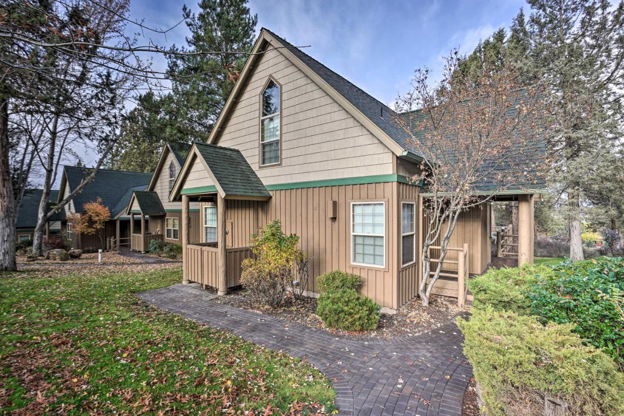Chalet At Running Y Resort With Wraparound Deck! Klamath Falls Exterior foto